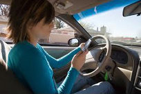 teen texting while driving
